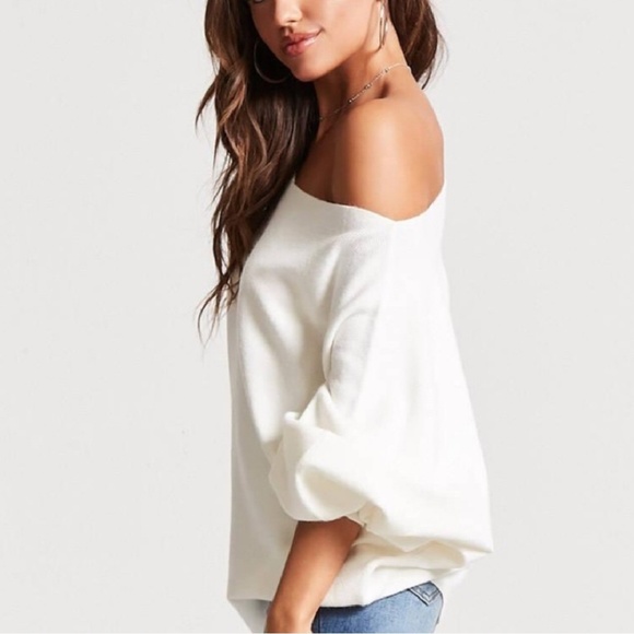 Off the shoulder slouchy sweater - Picture 2 of 3